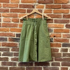 Lev Apparel - Green Button-Front paper-bag waist Skirt - XS - 100% cotton